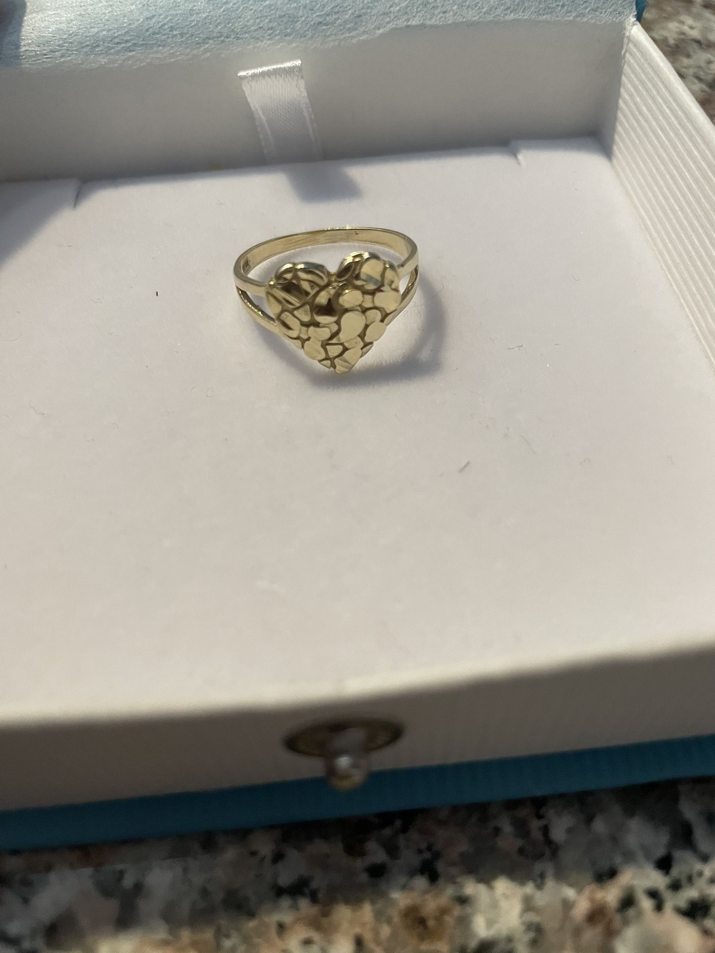 14k Gold Nugget Heart Ring