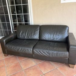 Black Leather Couch 