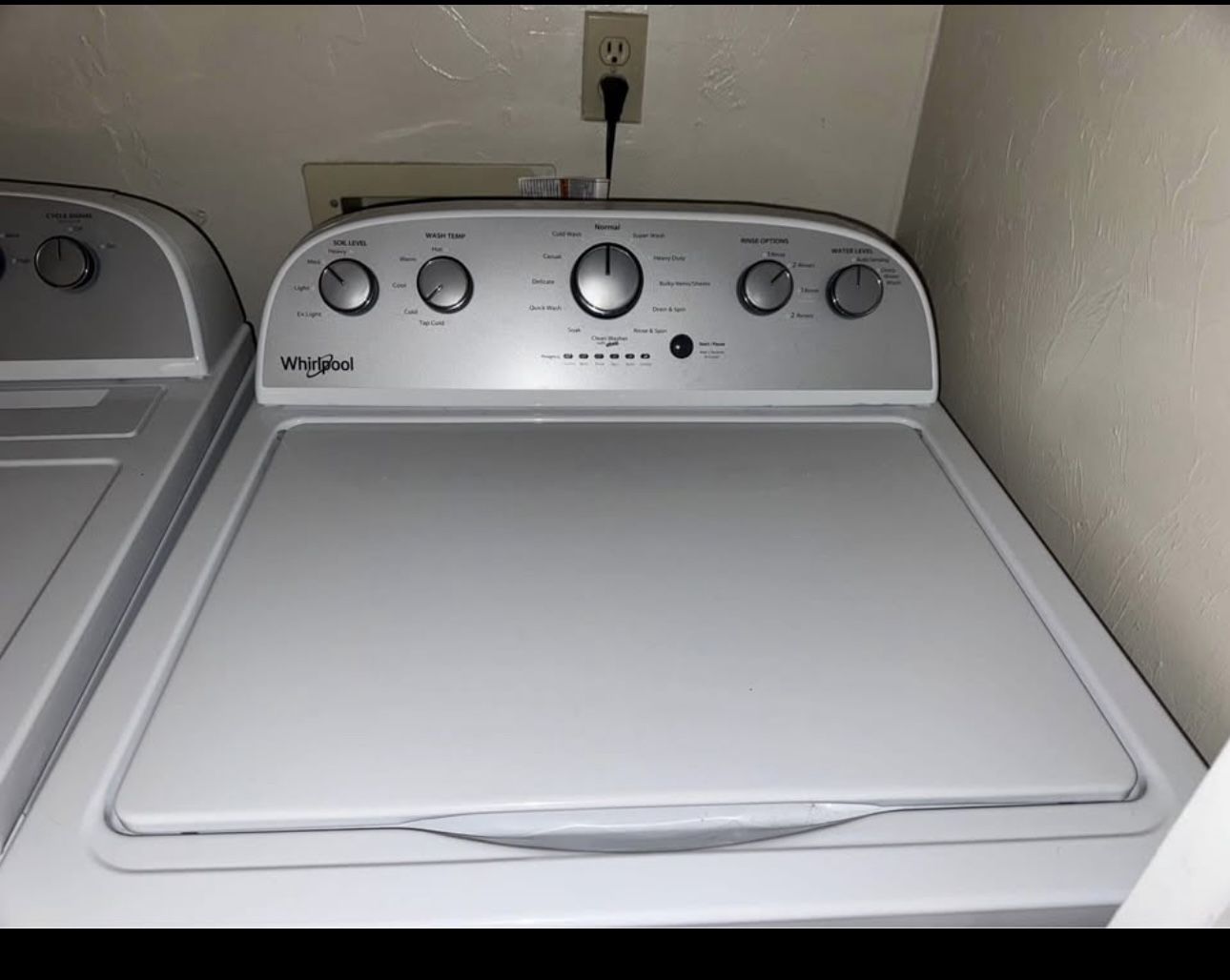 Whirlpool Wash And Dryer Set (like New) Pls See Info.