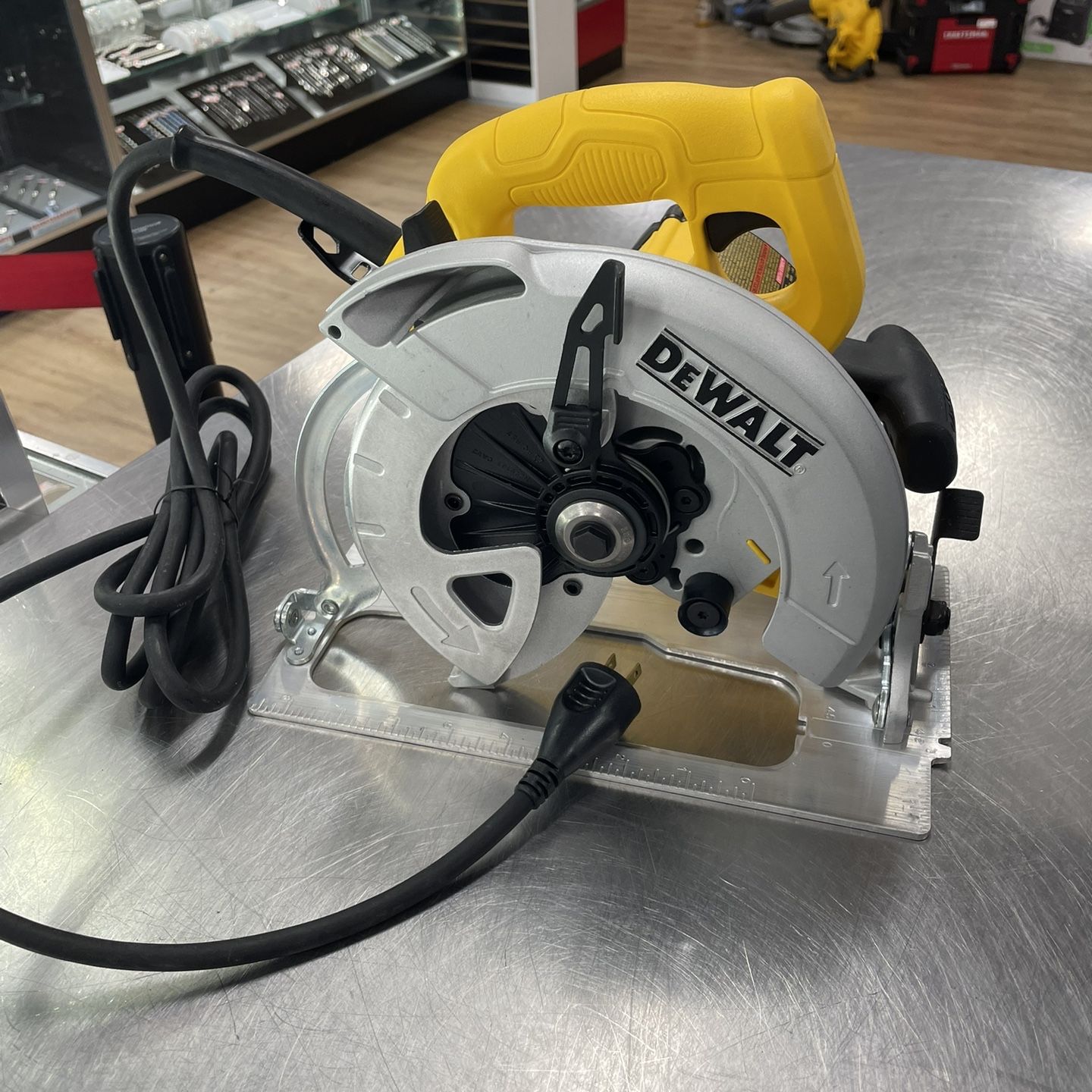 Dewalt Circular Saw 178531