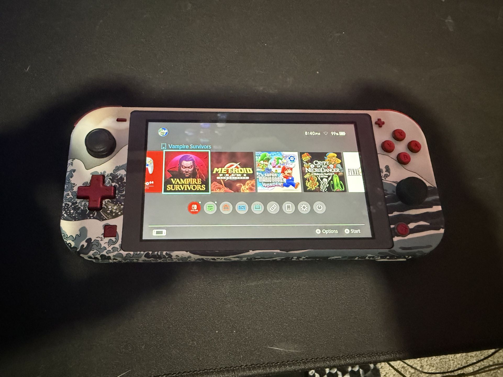 Switch Lite + Carrying Case + Games 