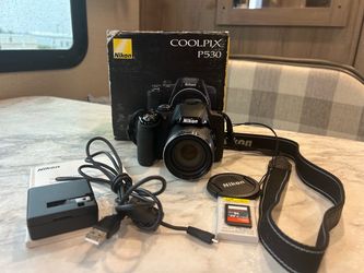 Nikon Coolpix P530 Camera Outfit