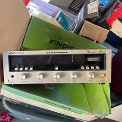 Marantz 2220B