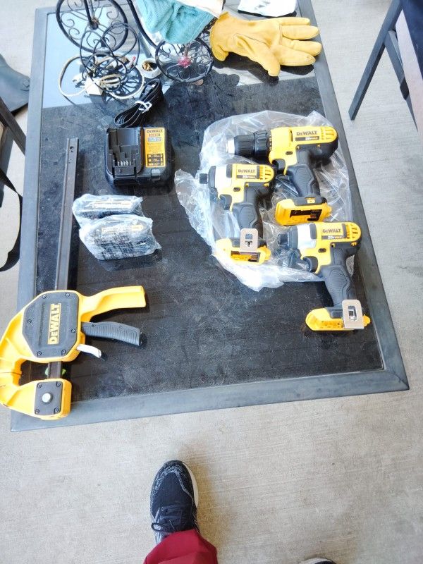 DeWalt Cordless Drills, Batteries And Charger