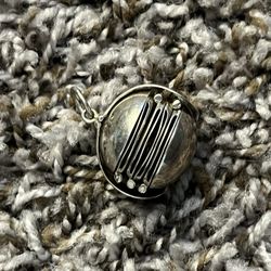 Necklace Pendant Locket 