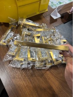 Handle gold