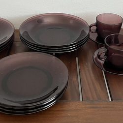 Vintage Vereco France Amethyst Purple Glass Plates  And Cups Set of 20 Rare