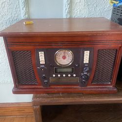 Old fashioned radio