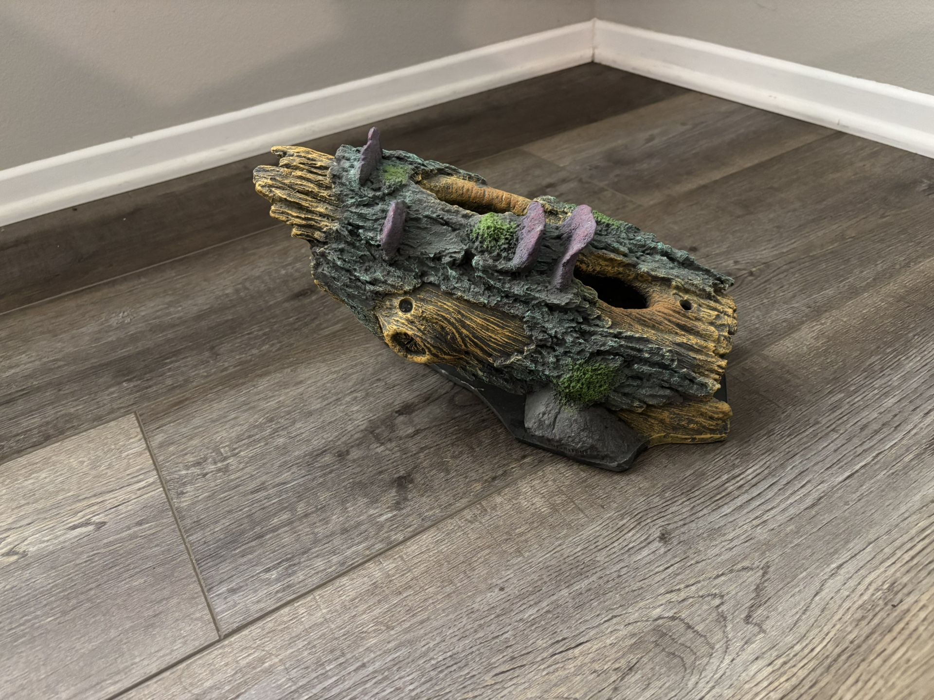 Large Tree Log Aquatic Decor