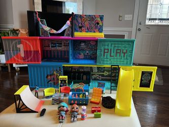 LOL Surprise Clubhouse Playset
