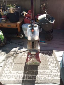 Hoover rug shampooer