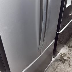 Whirlpool Refrigerator 