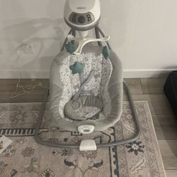 Graco baby swing
