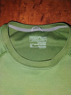 Patagonia Midweight Capilene Baselayer Long Sleeve Shirt Green Men's XL $20.00