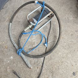 Concrete vibrator