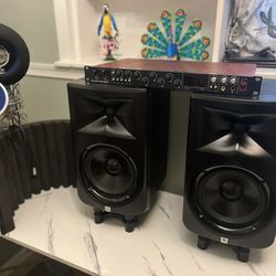 Studio Equipment Bundle