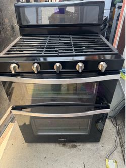 Stove $750 retails $1800