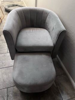 Accent Chair with Ottoman