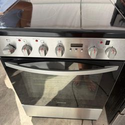 Frigidaire Stove24”W 