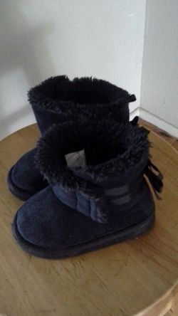 Toddler black boots