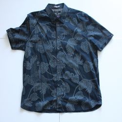 Ted Baker London Short Sleeve Shirt – Size 6 (Large Tall)– Bird Print