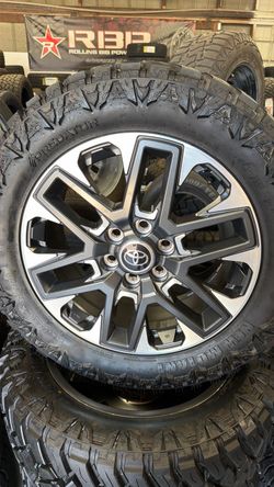 Toyota wheels 20”s