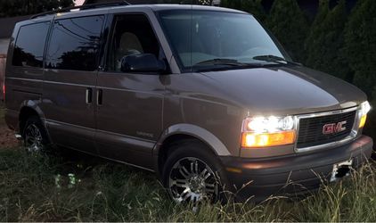 GMC safari 2001