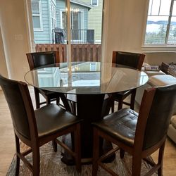 Mor Dining Table