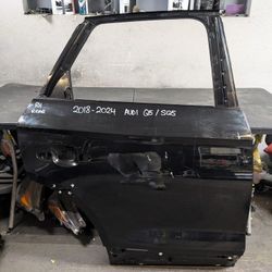 2018-2019-2020-2021-2022-2023-2024 AUDI Q5/SQ5 REAR RIGHT DOOR OEM USED #9795
