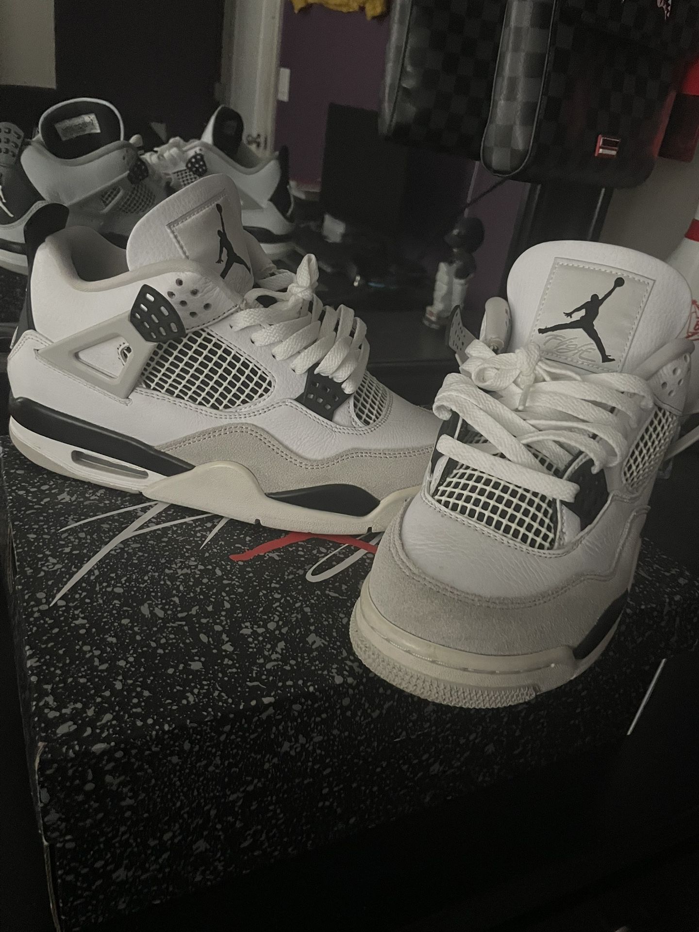 Jordan 4 Military Black Size 7