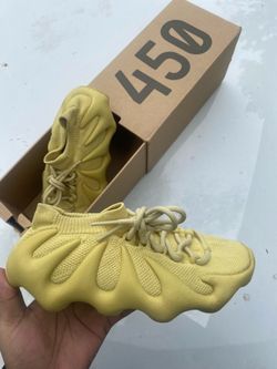 Adidas Yeezy sz 6