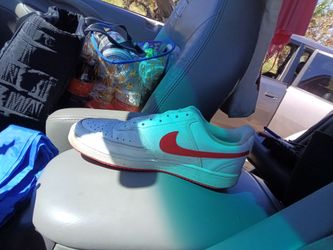 Nike shoes