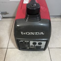 Honda EU2000i generator, Quiet, Good condition, Work perfectly 
