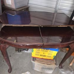 Dinning Table