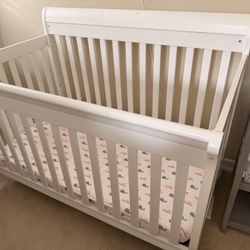 DaVinci Kalani 4-in-1 Convertible Crib