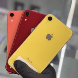 iPhone XR 64GB Factory Unlocked 