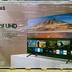 Used Samsung Crystal UHD Tv 70”