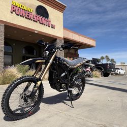 2025 / Surron Ultra Bee