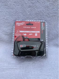 Milwaukee M18 red lithium extended capacity 5.0 battery