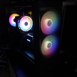 Custom RGB Gaming PC – Ryzen 5 7600 & RX 7600 XT – Free Cleaning Kit (Price is negotiable)