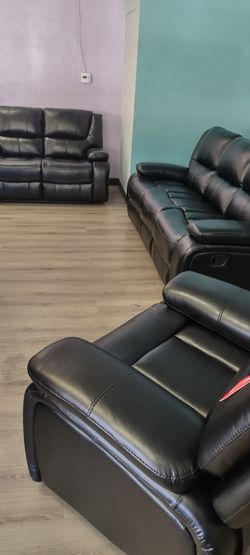 New recliner sofa and loveseat both on sale now don't miss