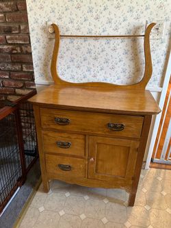 Antique Wash Stand