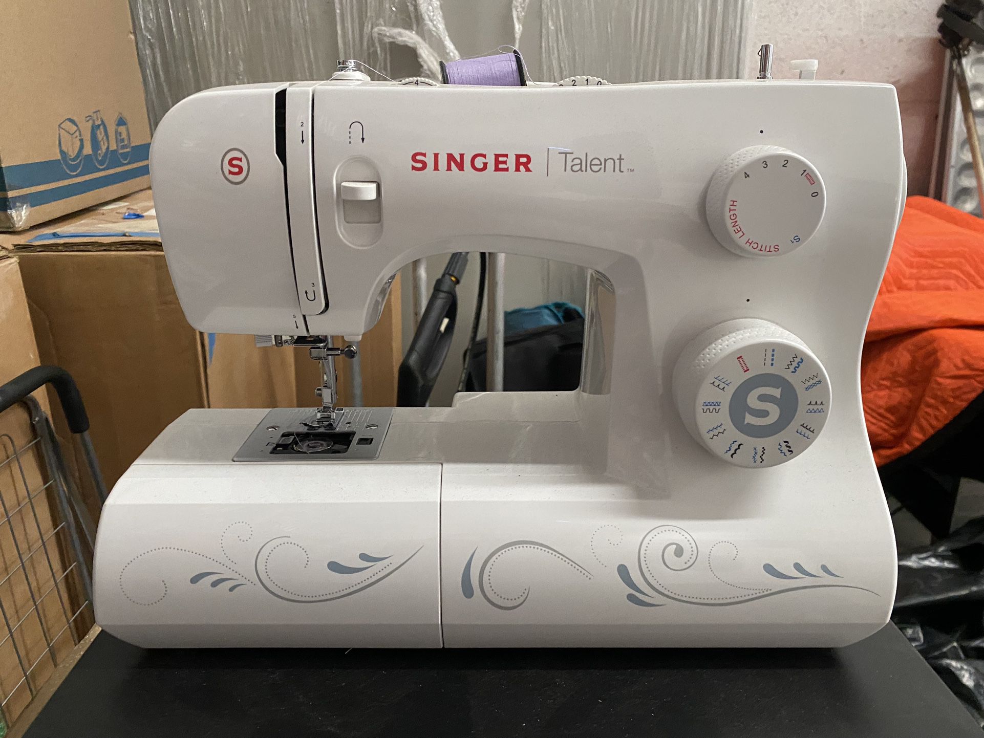 Singer Talent 3323 Sewing Machine