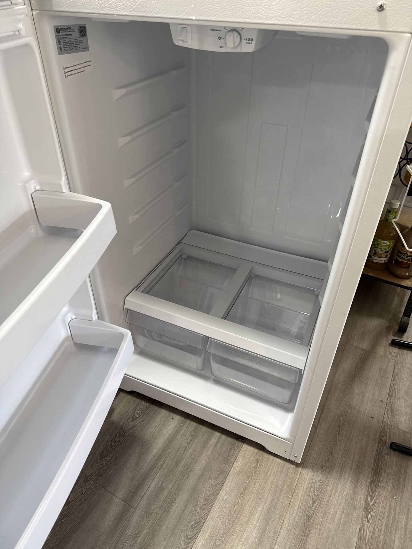 Refrigerator for sale