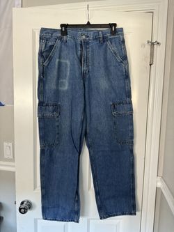 Levi Jeans; 568 34/32