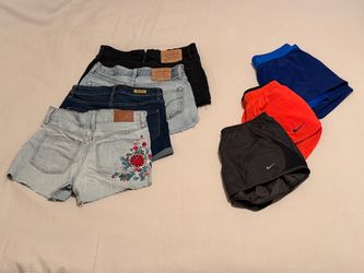 Women’s Clothing size 25/26