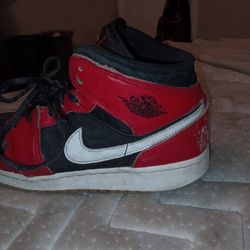 Air Jordans Red And Black Size 5 And 1/2