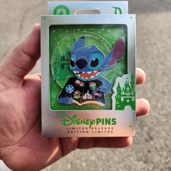 Disney Parks 2026 Stitch Hidden Mickey Mini Jumbo Limited Release Pin New