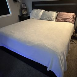 For sale: **King Size Bed Set with Nightstands** 