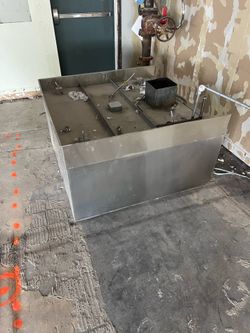 48” x 48” Vent Hood Stainlesa Steel